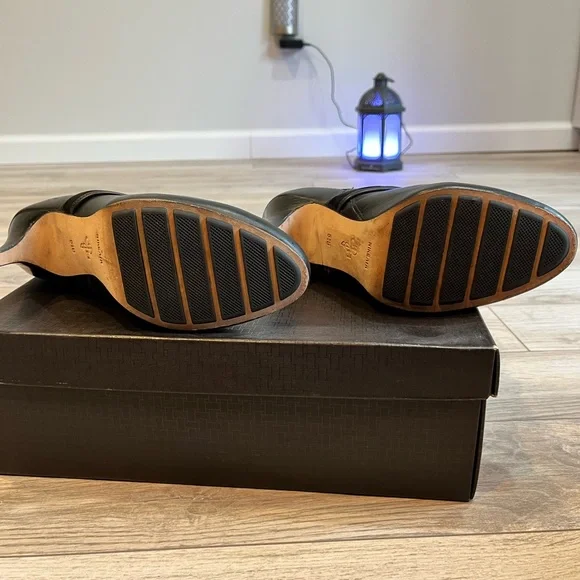 Cole Haan W Nike Air rubber sole butter soft leather with suede straps. 8 1/2 - Picture 3 of 4